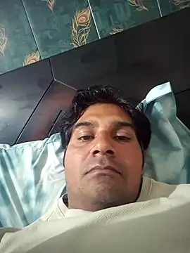 Snapshot of johnny8731 chatting on March 15, 4:24 pm johnny8731 online show from March 15, 4:24 pm