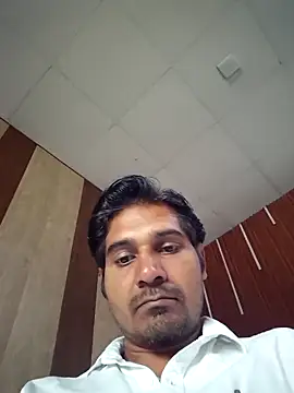 Snapshot of johnny8731 chatting on March 23, 4:16 am johnny8731 online show from March 23, 4:16 am