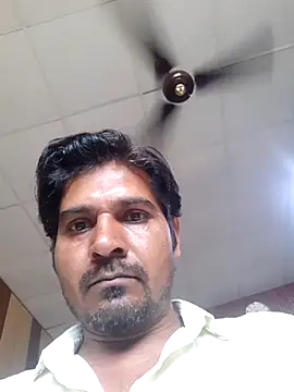 Snapshot of johnny8731 chatting on March 26, 6:41 am johnny8731 online show from March 26, 6:41 am