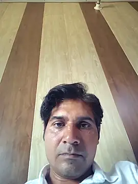 Snapshot of johnny8731 chatting on March 27, 9:32 am johnny8731 online show from March 27, 9:32 am