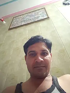 Snapshot of johnny8731 chatting on April 3, 4:05 pm johnny8731 online show from April 3, 4:05 pm