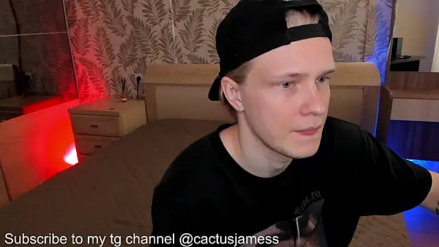 Snapshot of Cactus__James chatting on October 5, 6:01 am Cactus James online show from October 5, 6:01 am