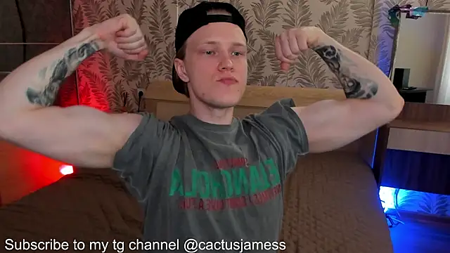 Snapshot of Cactus__James chatting on October 6, 7:50 am Cactus James online show from October 6, 7:50 am