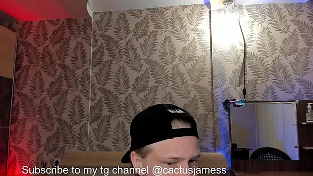 Snapshot of Cactus__James chatting on October 13, 12:38 pm Cactus James online show from October 13, 12:38 pm