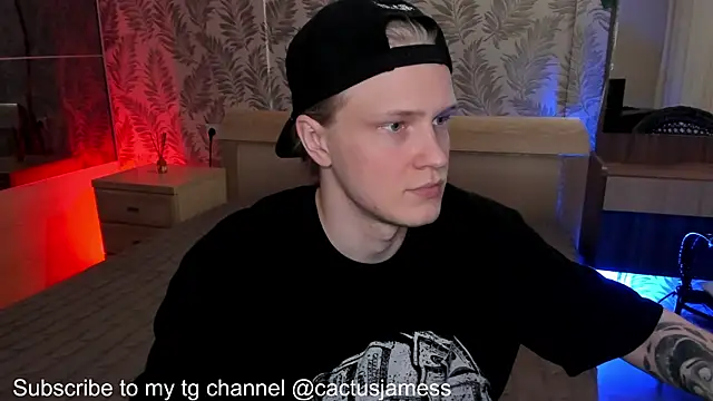 Snapshot of Cactus__James chatting on October 23, 2:38 pm Cactus James online show from October 23, 2:38 pm