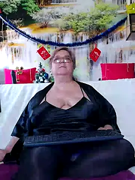 QueenPammy1 online show from December 4, 9:07 am