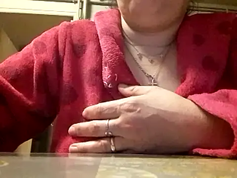 mimi19820 online show from December 18, 8:59 pm