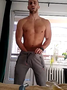 trainwithme online show from October 7, 7:27 am