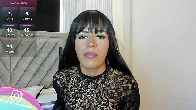 Taylor Harveey online show from January 17, 9:29 pm