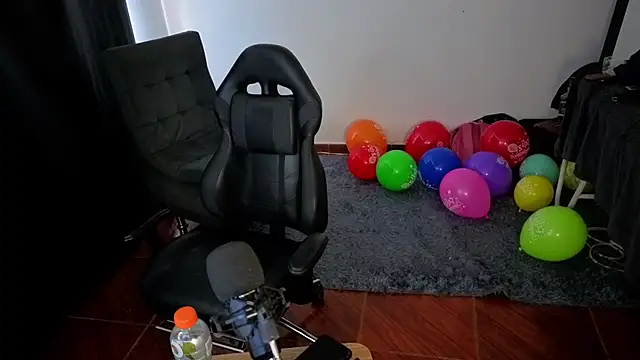 Aaron malikk online show from September 17, 5:25 pm