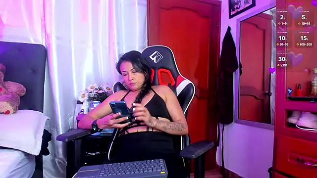 Riley Black online show from March 4, 3:12 am