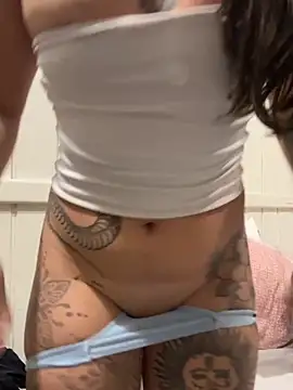 Snapshot of casaltattoosex chatting on June 22, 6:38 pm casaltattoosex online show from June 22, 6:38 pm