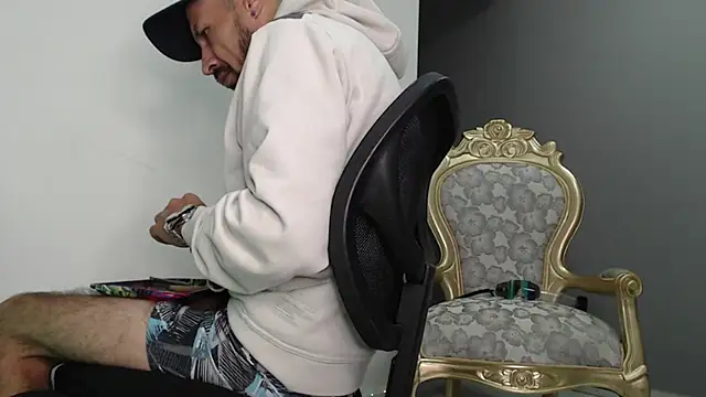 bigdick monster1 online show from December 16, 10:53 am