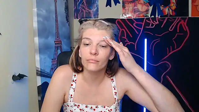 VanessaRey  online show from May 23, 3:34 am