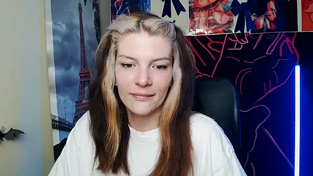 VanessaRey  online show from June 2, 6:48 am
