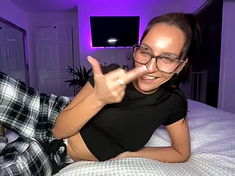 Snapshot of Missalex_xo chatting on October 16, 8:32 pm Missalex xo online show from October 16, 8:32 pm