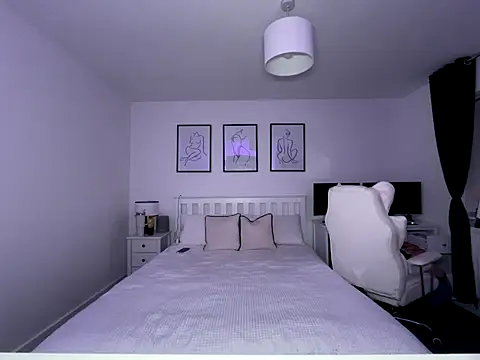 Snapshot of Missalex_xo chatting on October 17, 7:49 pm Missalex xo online show from October 17, 7:49 pm