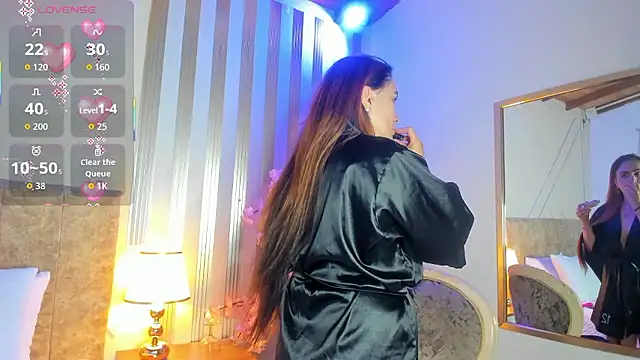 angelinarouse  online show from January 16, 12:25 am