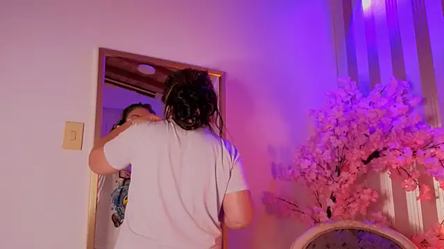 angelinarouse  online show from March 29, 3:28 am