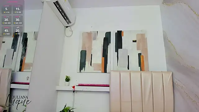 Snapshot of juliana_luque chatting on October 8, 12:03 pm juliana luque online show from October 8, 12:03 pm