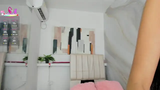 Snapshot of juliana_luque chatting on November 3, 12:06 pm juliana luque online show from November 3, 12:06 pm