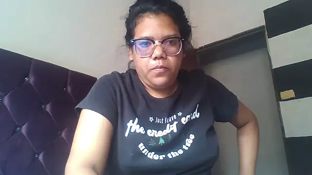 Valeria Tiffany online show from October 23, 5:55 pm