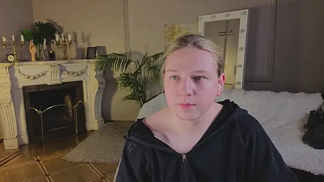 Jes Solar online show from October 13, 1:44 pm