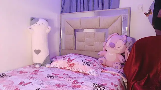 AlitaAnisee online show from December 3, 12:29 am