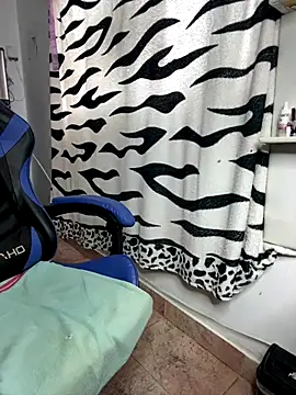 Snapshot of taimara_1 chatting on October 11, 1:42 pm taimara 1 online show from October 11, 1:42 pm