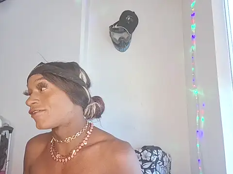 ItsBarbieBitcxxxx69 online show from March 15, 6:14 pm