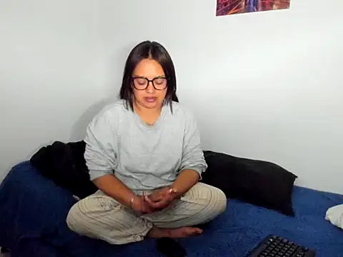 KatyBrunette online show from December 18, 10:10 am