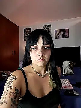 Snapshot of KARINNA__RAVEN chatting on September 18, 10:01 pm KARINNA RAVEN online show from September 18, 10:01 pm