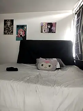 KARINNA  RAVEN online show from March 28, 9:36 pm