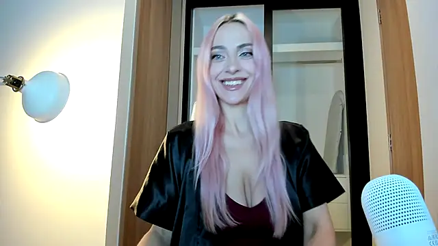 Snapshot of _Miss_Valentina_ chatting on November 23, 12:16 pm Miss Valentina online show from November 23, 12:16 pm