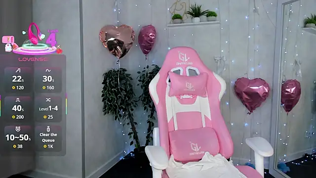 Snapshot of Joann_Shermann chatting on March 3, 1:12 am Joann Shermann online show from March 3, 1:12 am