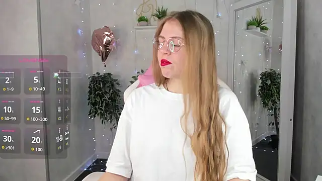 Snapshot of Joann_Shermann chatting on March 28, 1:16 am Joann Shermann online show from March 28, 1:16 am