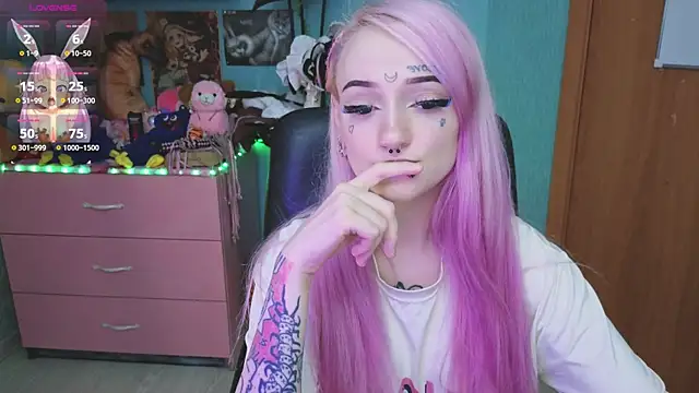 Snapshot of Manuela_unicorn chatting on September 26, 8:13 pm Manuela unicorn online show from September 26, 8:13 pm