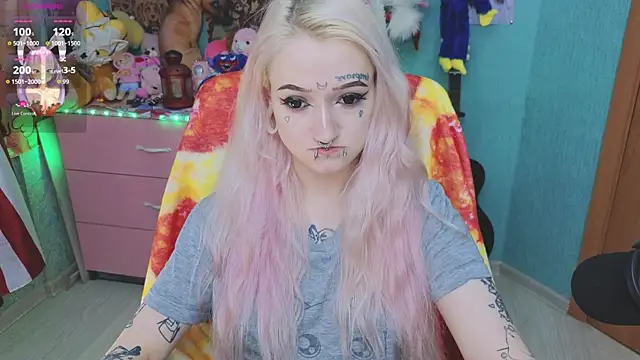 Snapshot of Manuela_unicorn chatting on November 7, 8:42 pm Manuela unicorn online show from November 7, 8:42 pm