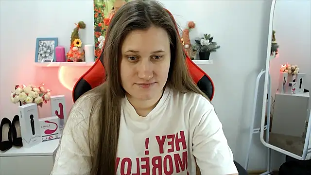 Lucky Lana online show from January 17, 3:33 am