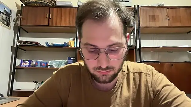 Snapshot of antonysside chatting on April 7, 6:41 pm antonysside online show from April 7, 6:41 pm