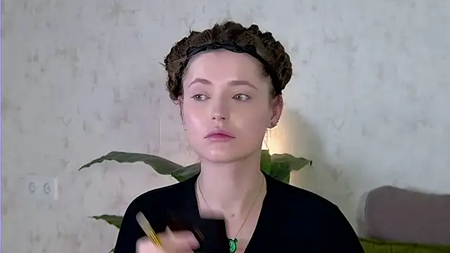 AshleyD  online show from October 13, 2:44 am