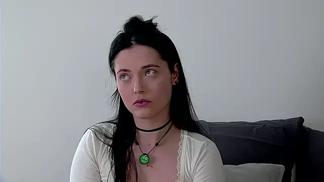 AshleyD  online show from June 11, 1:53 pm