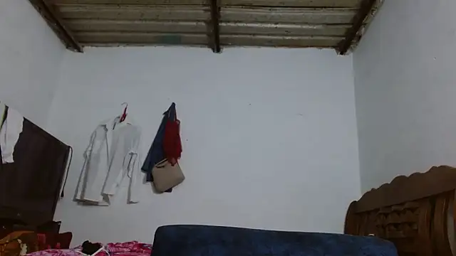 Snapshot of Allyson_Mature chatting on May 23, 9:24 am Allyson Mature online show from May 23, 9:24 am