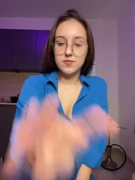 Vviikkssiikk online show from October 20, 6:08 pm