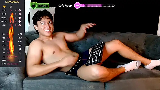 THE LITTLE LIAM online show from June 13, 4:43 am