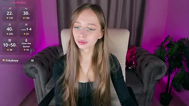 Amy Waynee online show from November 28, 4:20 pm