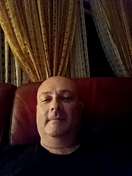 Alexis Bull online show from September 29, 10:14 pm