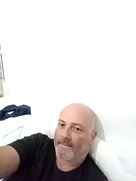 Alexis Bull online show from October 11, 8:13 am