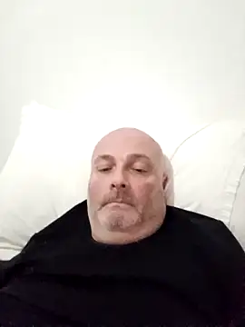 Alexis Bull online show from February 13, 8:49 pm