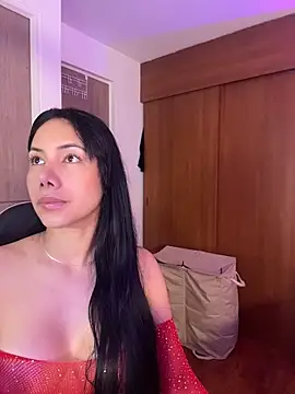 ArianaReynoldss online show from June 15, 9:55 am